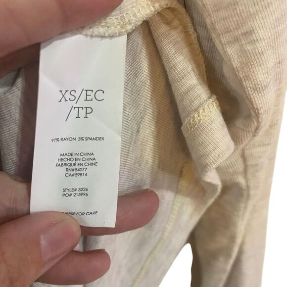 CAbi #3226 Sawyer Oatmeal Cream Asymmetrical Cowl Neck Long Sleeved Top XS - Picture 4 of 4